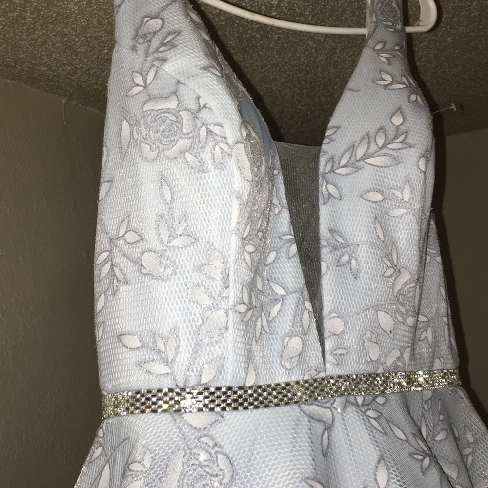 I am selling a pastel blue ball gown. - Picture 4 of 8